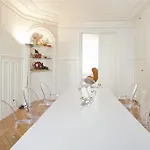 Spacious 3 Bedrooms - Arc De Triomphe